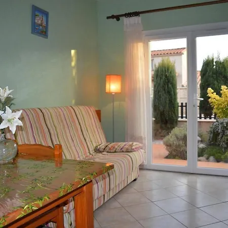 Maison 2 Pieces Mezzanine 6 Couchages St Cyprien Sc410-62c *